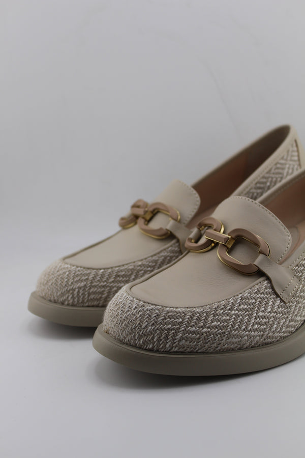 DFC Relax Textured Leather Block Heel Pumps
